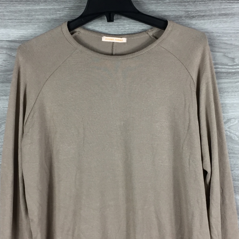 Sweet Romeo Long Raglan Sleeve Pullover - Picture 4 of 7